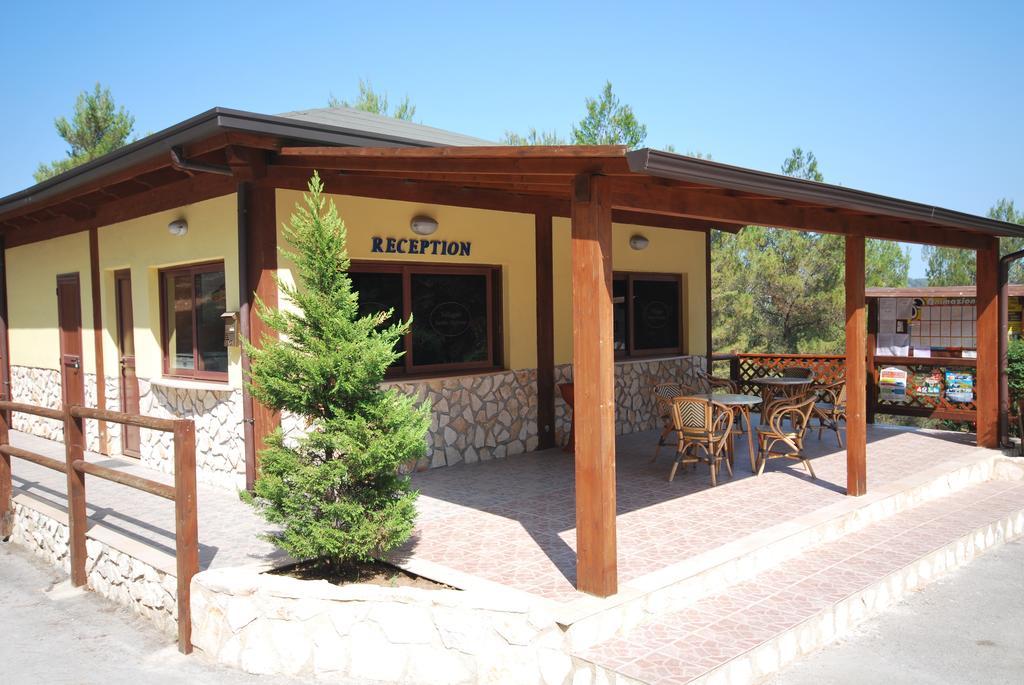 Villaggio Santo Stefano Vieste Exteriör bild