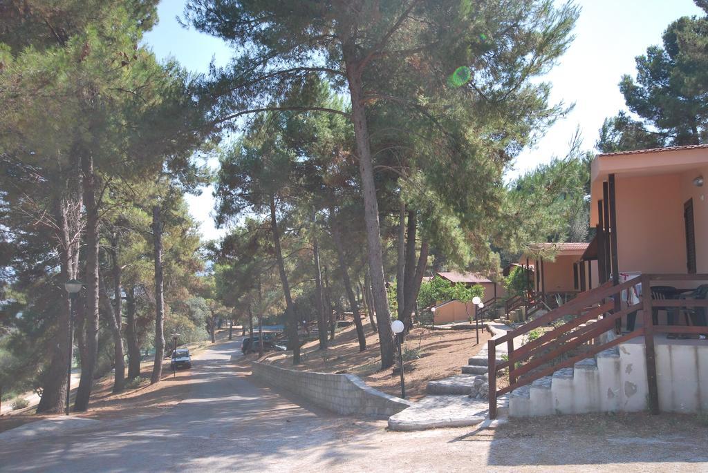 Villaggio Santo Stefano Vieste Exteriör bild