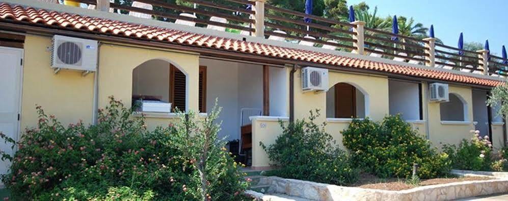 Villaggio Santo Stefano Vieste Exteriör bild